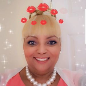 Meet your Posher, Sonya